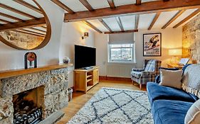 Dean Cottage